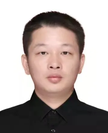 陈斌.png